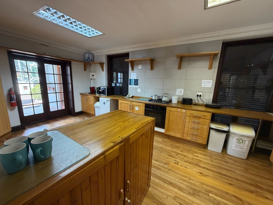 To Let Commercial Property for Rent in Kenilworth Western Cape